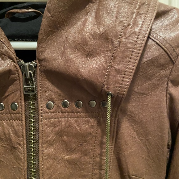 Danier Brown Leather Jacket - Picture 5 of 5